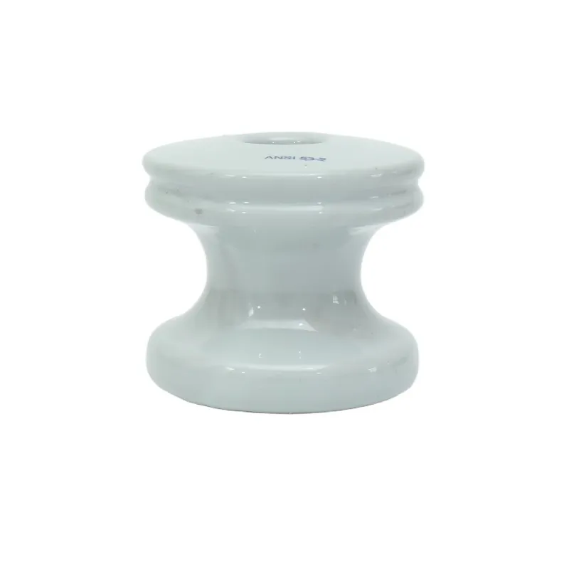 Montaje del aislador de porcelana ANSI 53-2