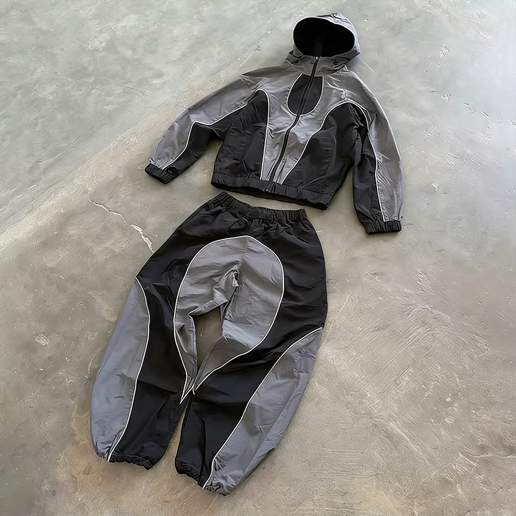 Custom Retro Color Block Tracksuit Men Crinkle Nylon Windbreaker Jacket And Shorts Set Vintage Streetwear Sportswear Set