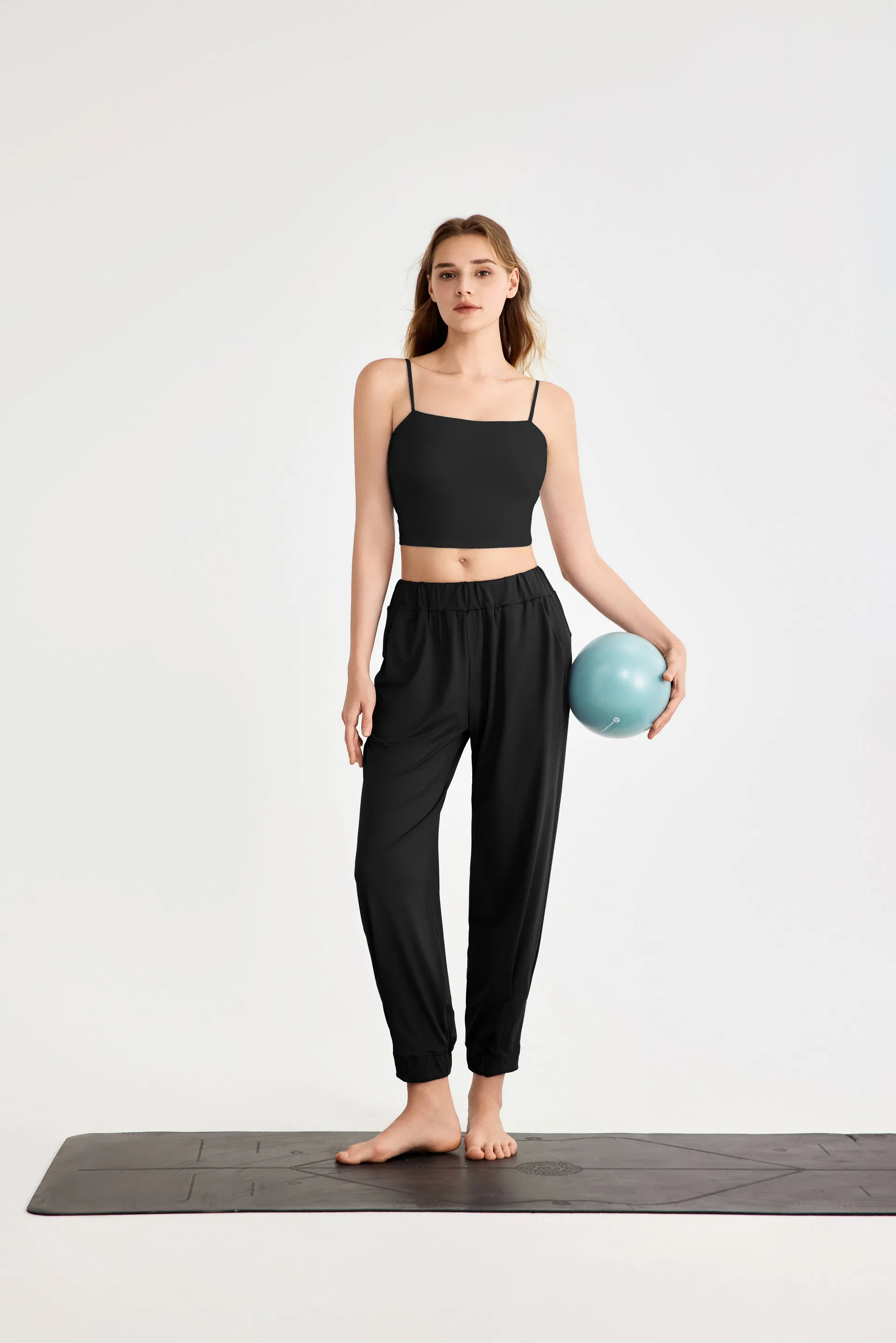 Women's Activewear Sports Pants Highwaisted Slim Yoga Joggers
