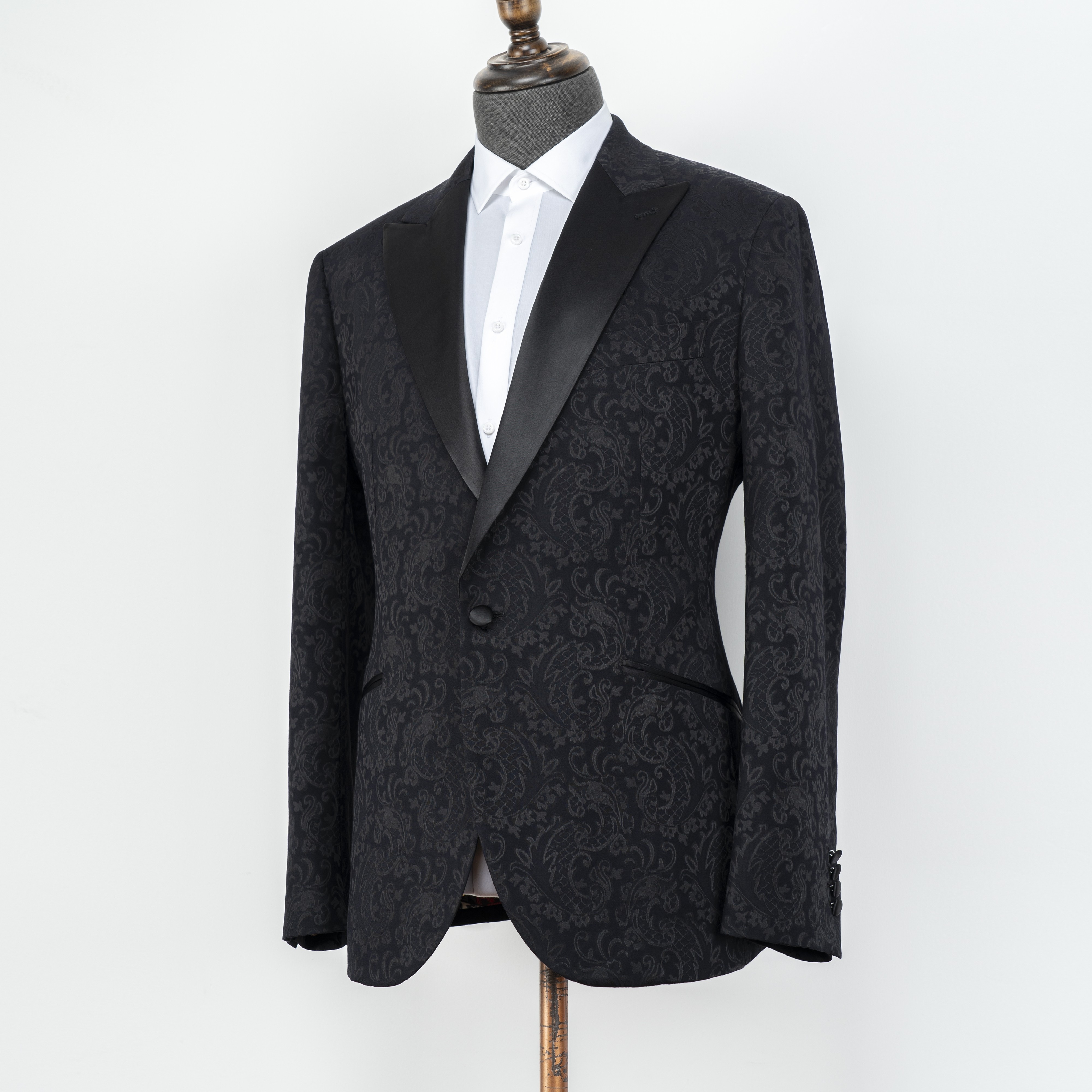 Tuxedo Blazer Detail