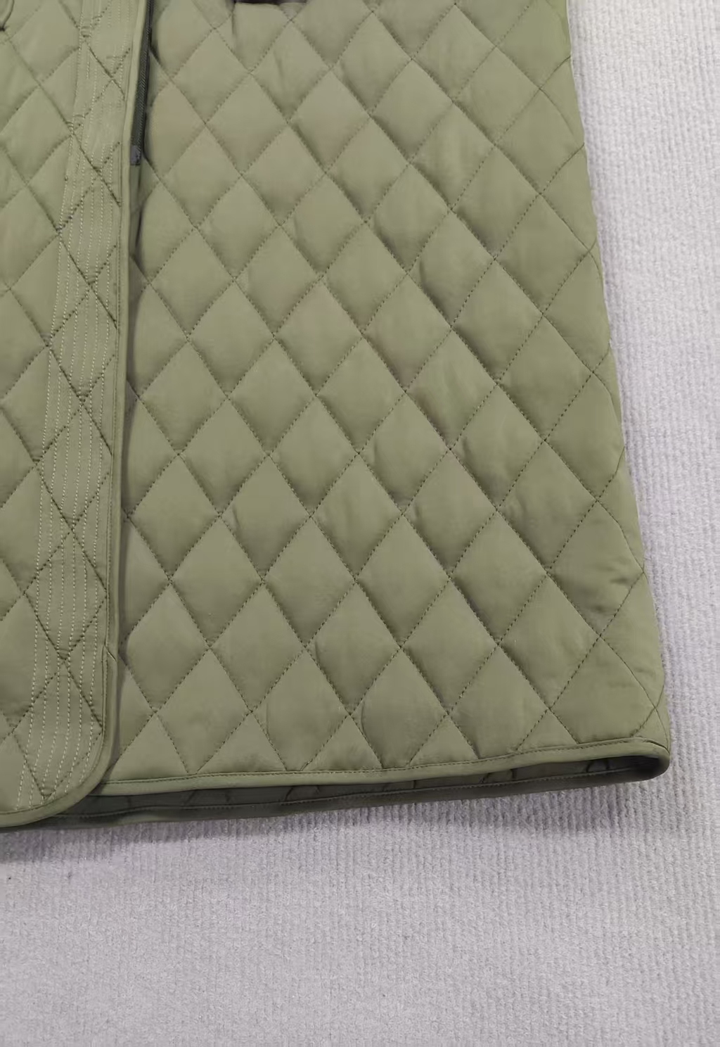 OEM Custom Winter Mid-length Belted Overcoat Thickened Comfortable and Warm Winter Coat Cotton Women's Quilted Coat