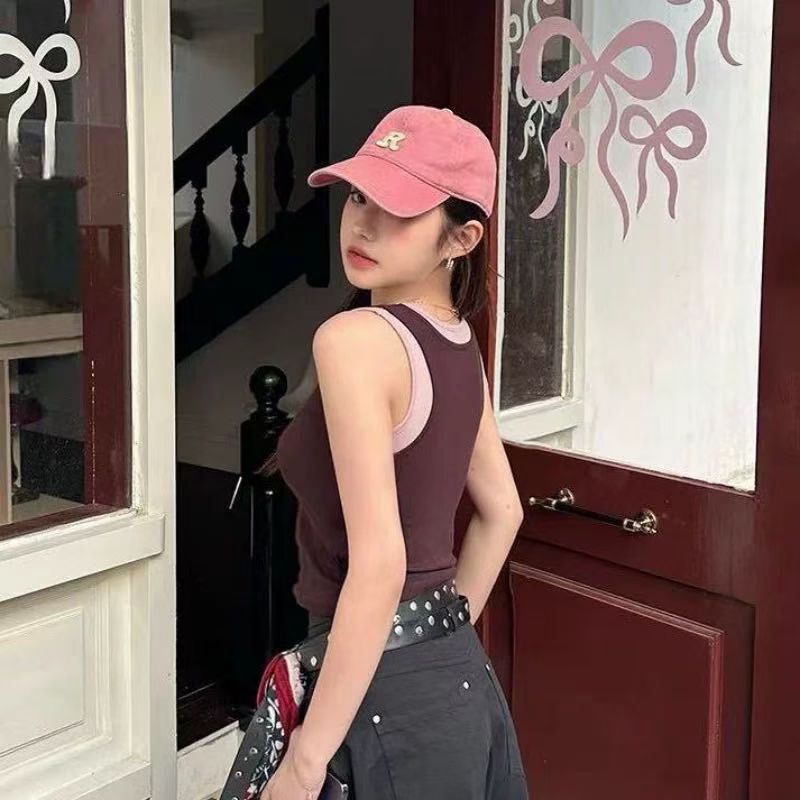 Summer New Irregular Hollow Out Cropped Top Slim Fit Sleeveless Vest Women Fashion Fitted Tank Top with Build in Bra