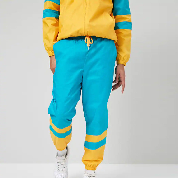 Best Design Men's Professional Windbreaker Set High Quality Light Weight Winter Custom Logo Quick Dry Windbreaker Tracksuits