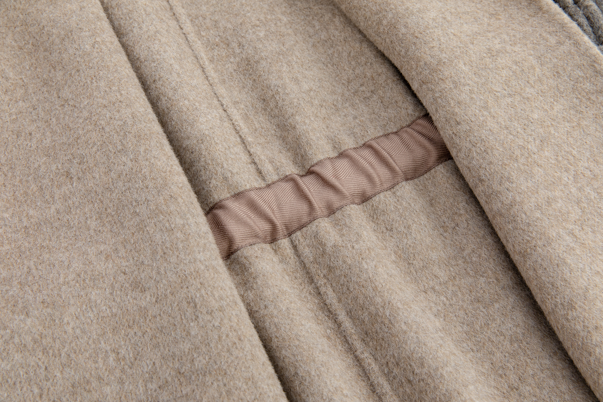 Model Coat Display 2