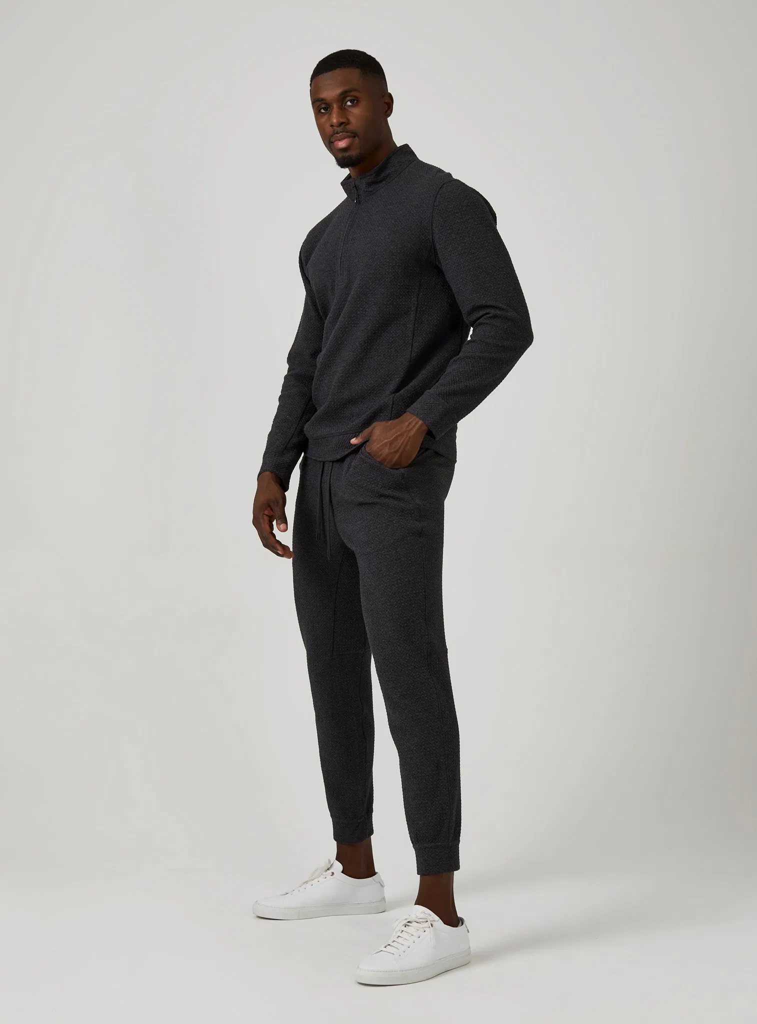 Custom High Qualitypolyester Spandex Lightweight Soft Running Training Sports Workout Gym Sweatpants Running Joggers for Men