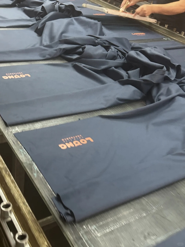 Running Tee Feature 2