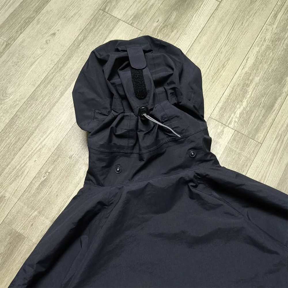 Custom Black Waterproof Outdoor Jackets Men's WindbreakerJacket Manufacturer