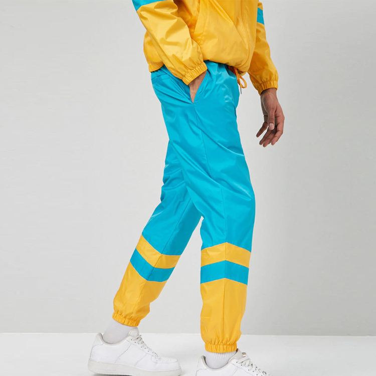 Best Design Men's Professional Windbreaker Set High Quality Light Weight Winter Custom Logo Quick Dry Windbreaker Tracksuits