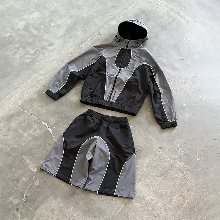 Custom Retro Color Block Tracksuit Men Crinkle Nylon Windbreaker Jacket And Shorts Set Vintage Streetwear Sportswear Set