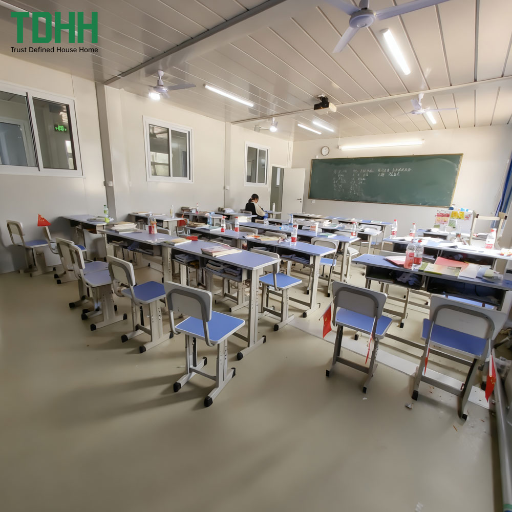 Custom Design School Teaching Complex Building Prefabricated Rapid Deployment Flat Pack Mobile Classroom School Container Houses