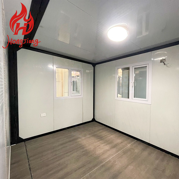 Ready Made 2 3 4 5 Bedroom Prefabricated 20Ft 40Ft Expandable Container House Luxury Prefab Villa Foldable Portable Mobile Home