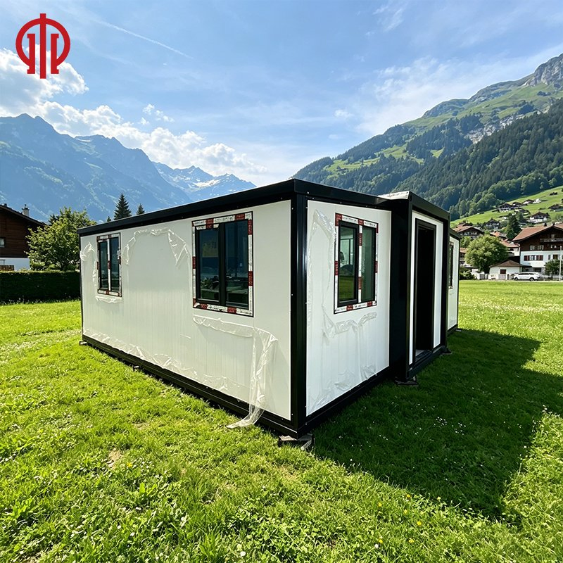 Portable Luxury Modular Homes 20FT Expandable Steel Container 1-4 Bedroom Tiny Villas