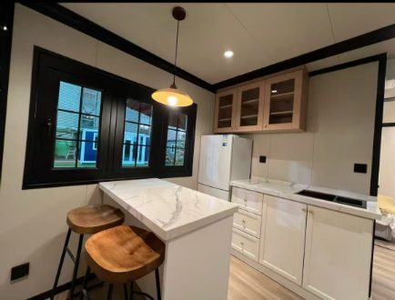 20 40Ft Luxury Modular Home Prefabricated Garden House Two-Story 4 5 Bedroom Expandable Container Living Room Home Office Quick