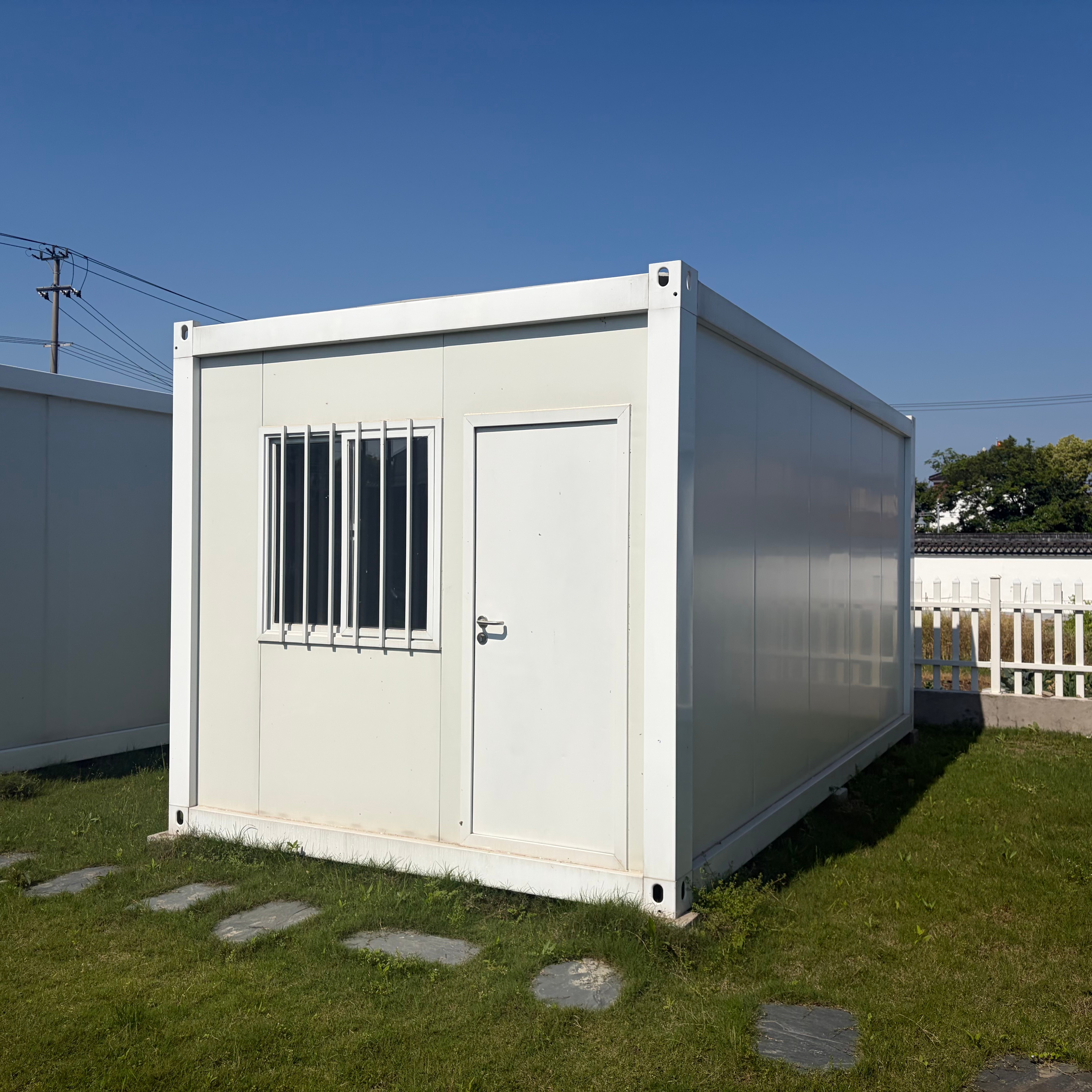 Modern Design 20ft Prefabricated Modular Portable School Detachable Flat Pack Container House Office Building Villa Apartment