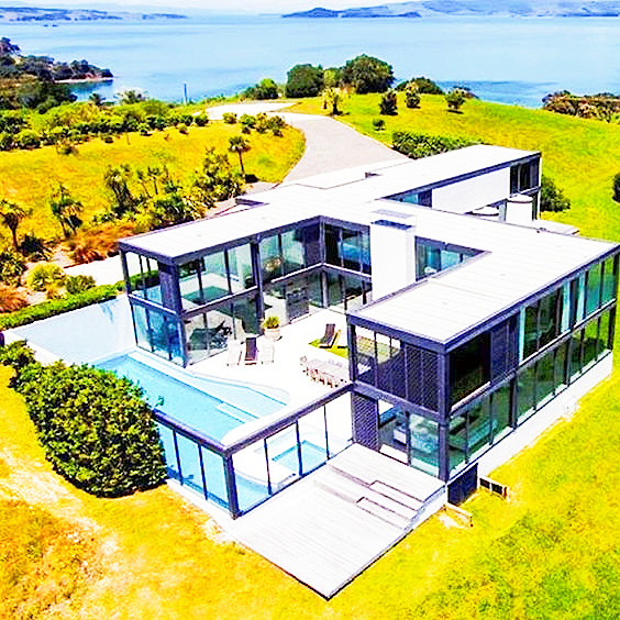 Deluxe Ocean Bespoke Prefab Makeover Recycled Home Modular Container House Portable Villa