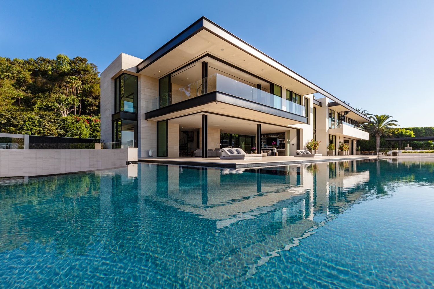 Prefabricated Villa Exterior Layout