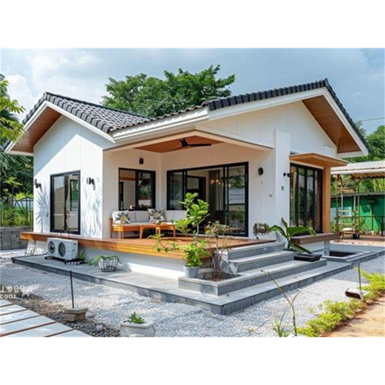 Slope Roof House Image 5