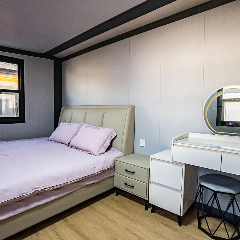 Eco Friendly Sustainable Recycled Material Prefabricated Modular Portable Residential Commercial Office Workshop Container House