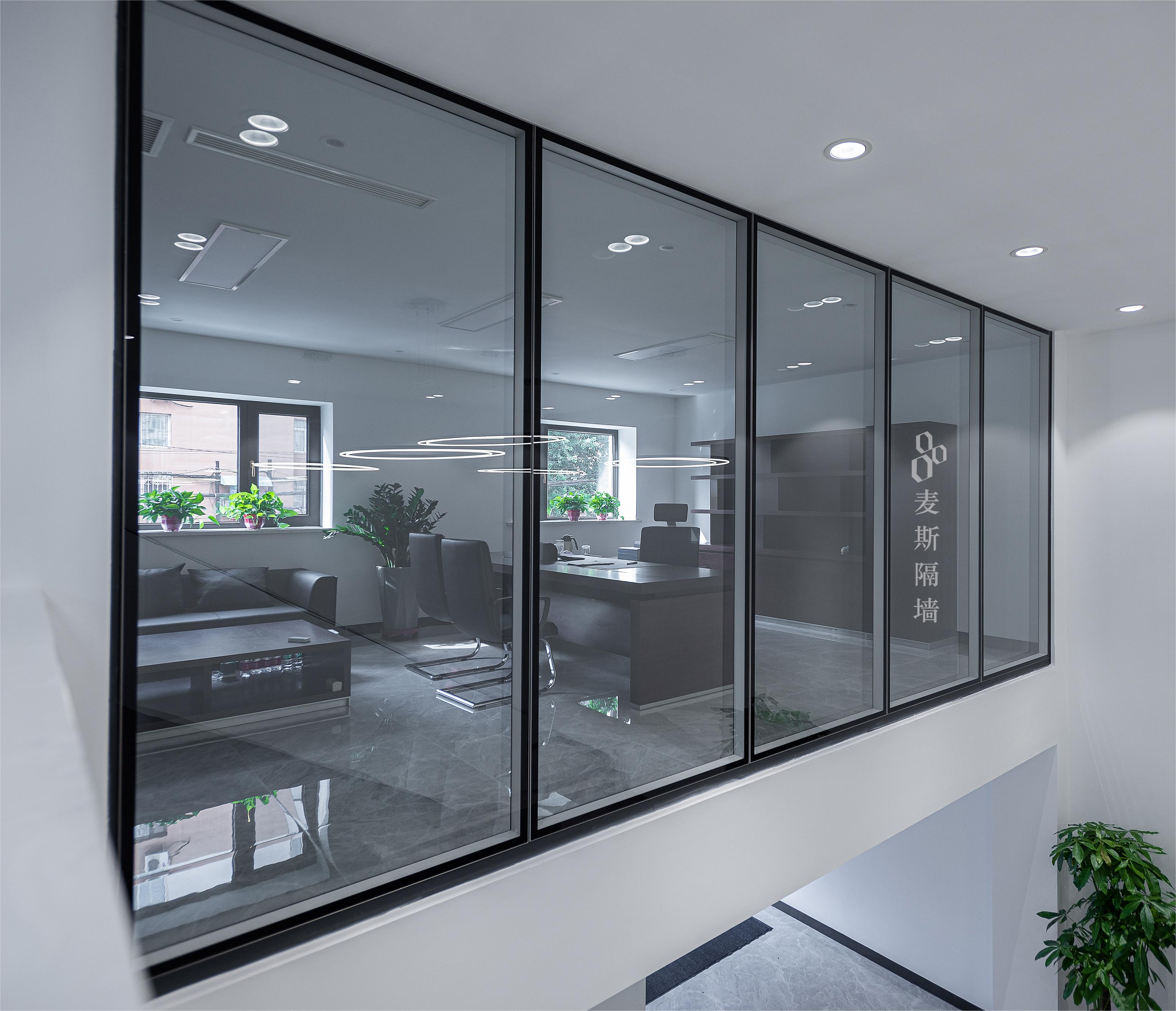 Full Glass Panel