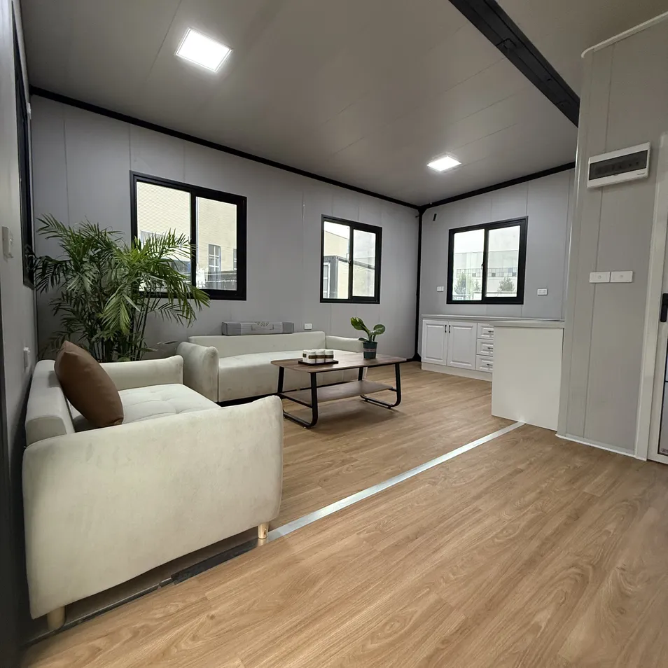 Elegant Modular Container Villa: Durable, Windproof, and Fire Resistant