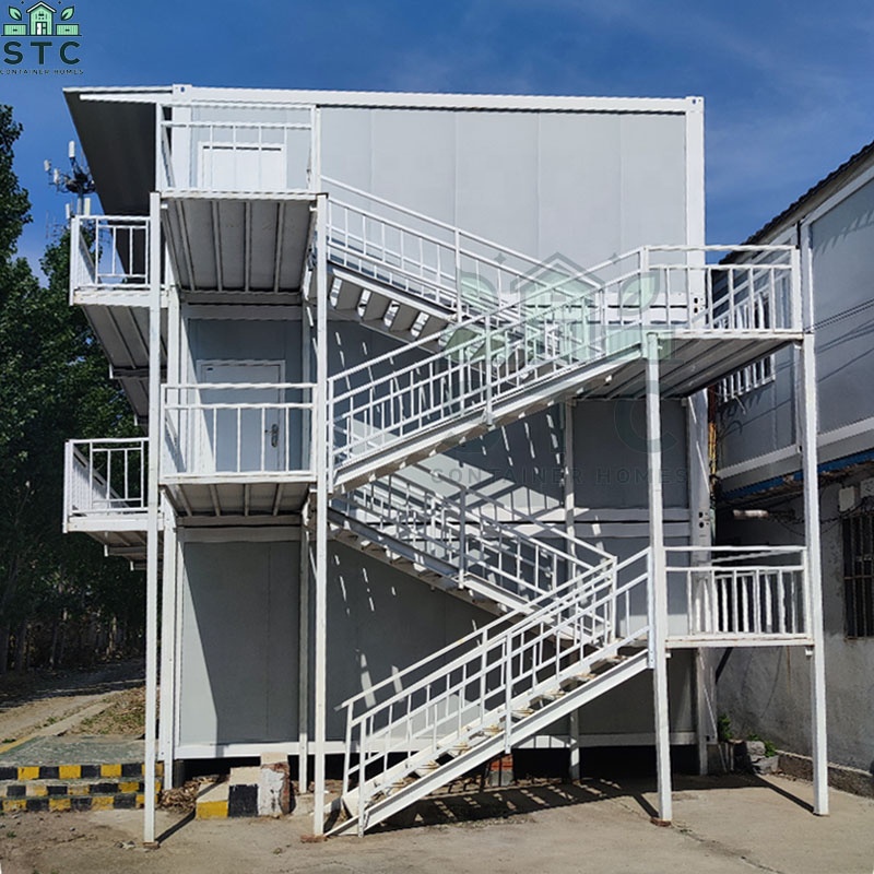 Wind and earthquake resistant