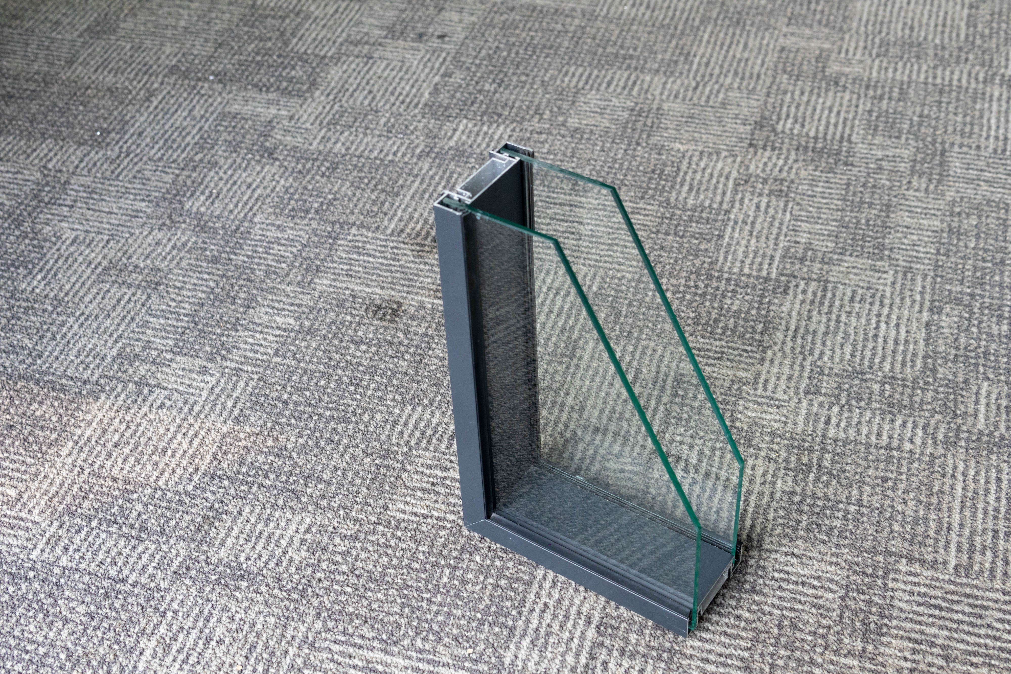Visible frame partition