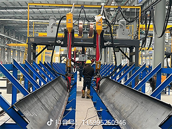 Gantry submerged arc welding