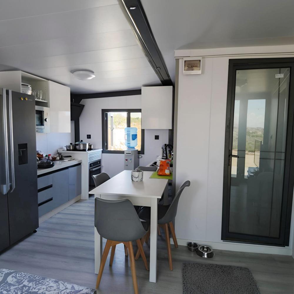 20ft 40ft Prefab Luxury Mobile Container Expandable House 2 3 Bedroom Prefabricated Villa Portable Home