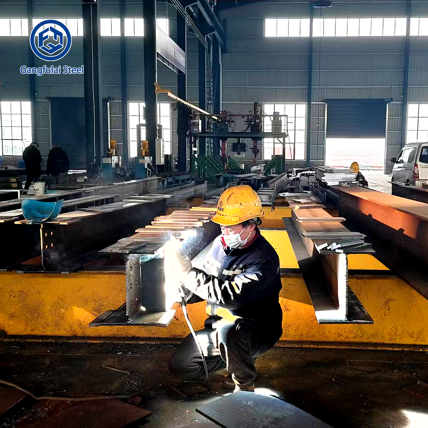 ISO Standard Modular Commercial Modern Steel Structure Prefabricated Warehouse Fire Proof Fast Office Building Garage Shed