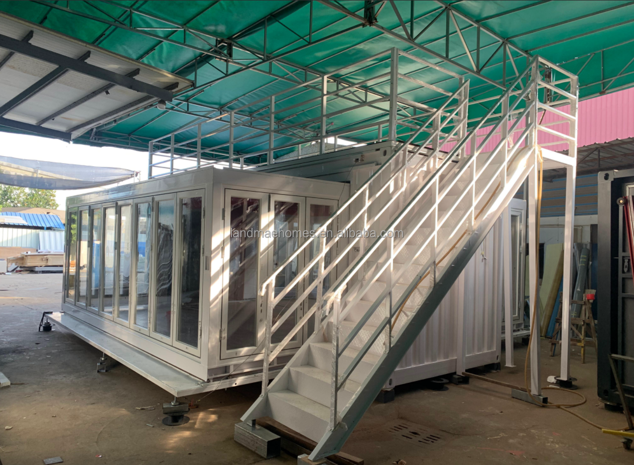 20-Foot Prefab Shipping Container House Expandable Steel Modular Cabin Slide-Out Feature Shop Commercial Use Malls