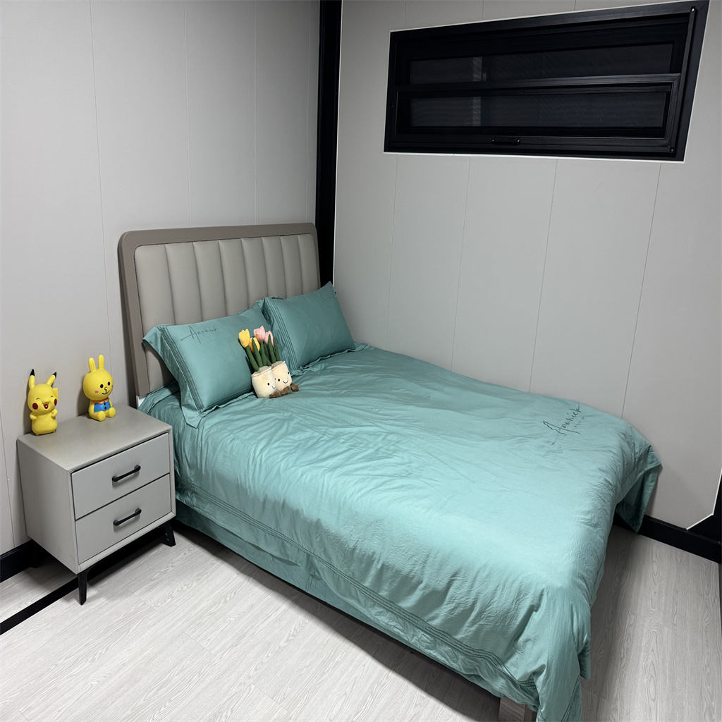 Remote Best-selling Luxurious Double-story 20ft 40 ft Prefabricated Expandable Container House 2 3 4 5 Bedroom