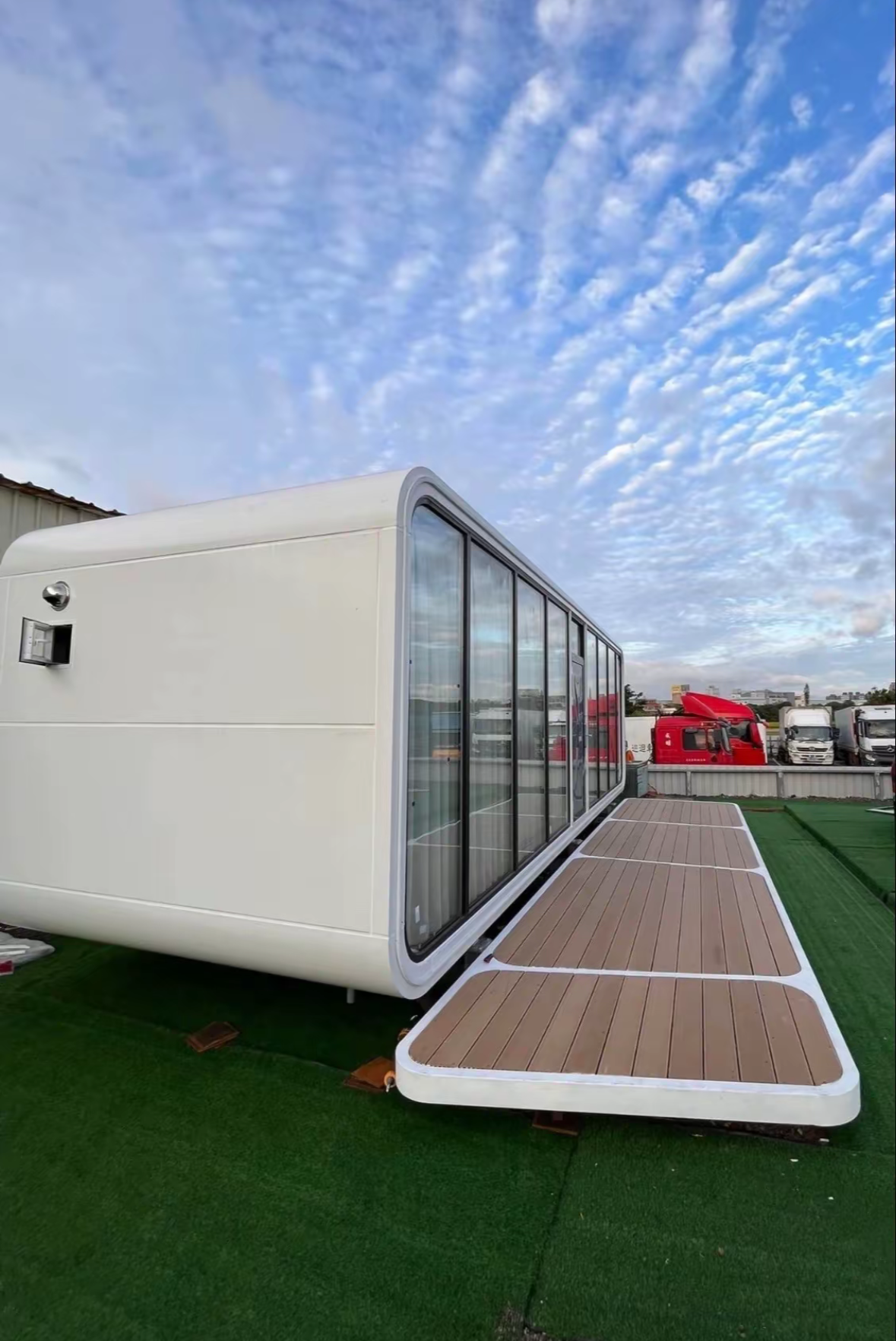 ZhongHao Factory Latest Steel Prefab Modular Hotel Home Office Container House with Quick Installation China Housing
