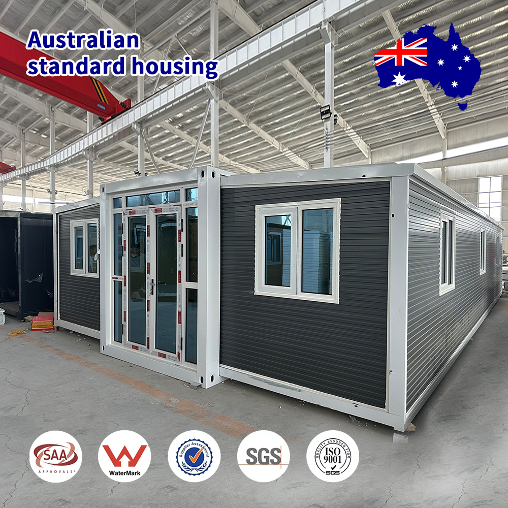 40Ft 20Ft Prefabricated Homes Modular Tiny Small Houses Ready Made 3 Bedroom Steel Frame Custom Prefab Container House