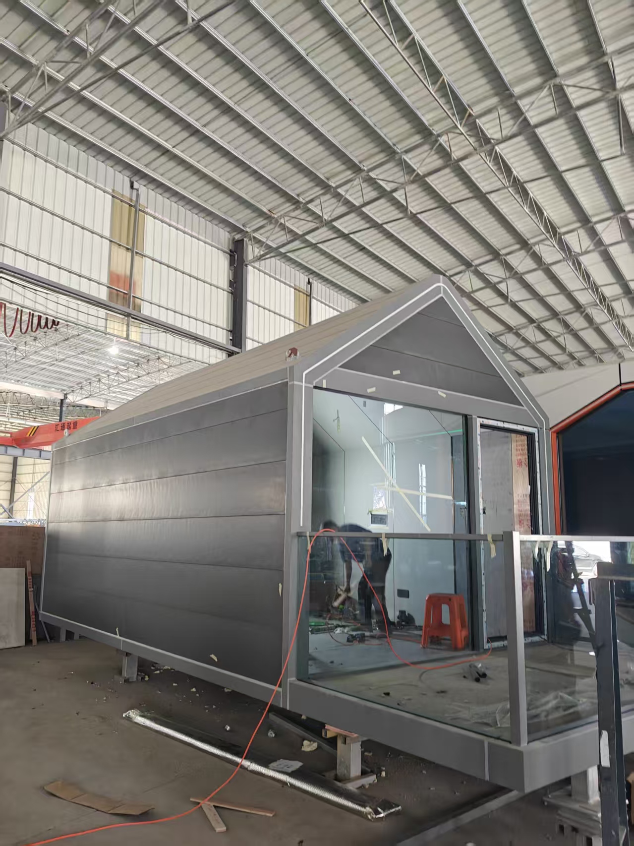 Steel Frame House Kit CE Certified European Standard Luxury 2 Bedroom Prefabricated Home Gable Roof Modular Commercial Space