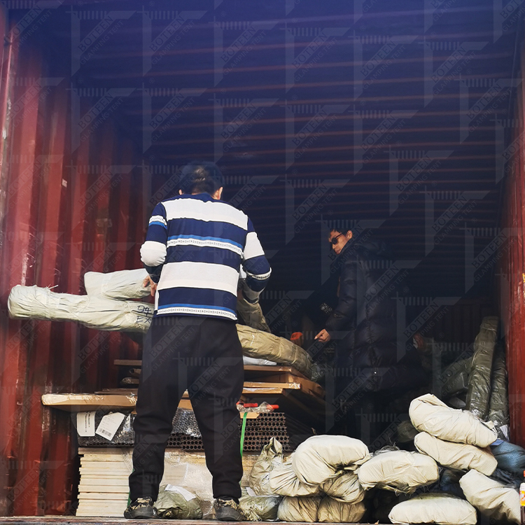 Loading cargo