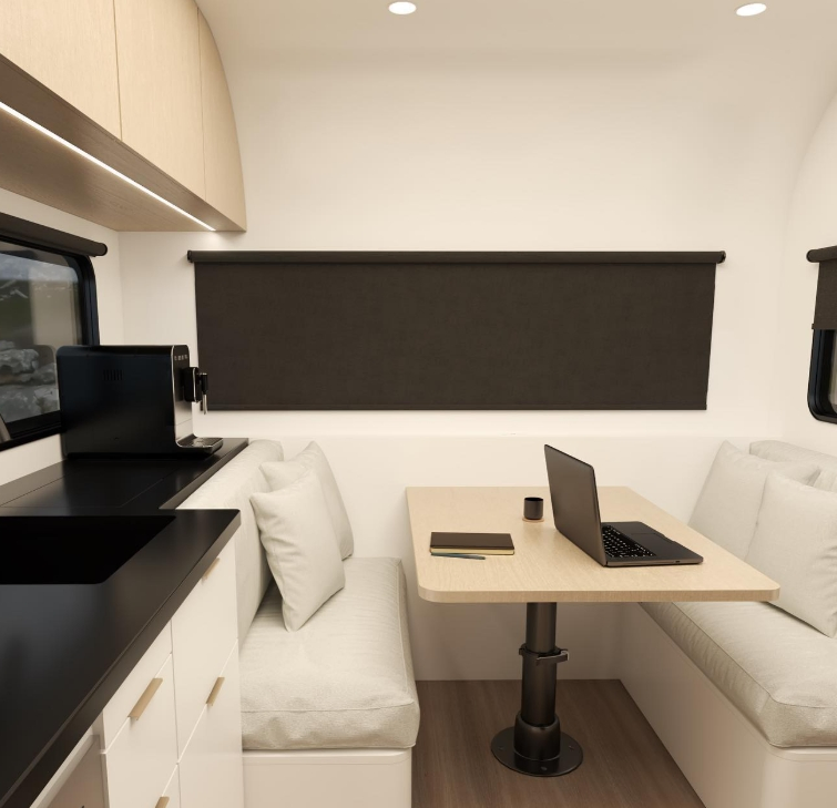Luxury Movable Prefabricated Container Space Capsule Customizable Mobile Residences Container House Mobile Home Modular Space Capsule House