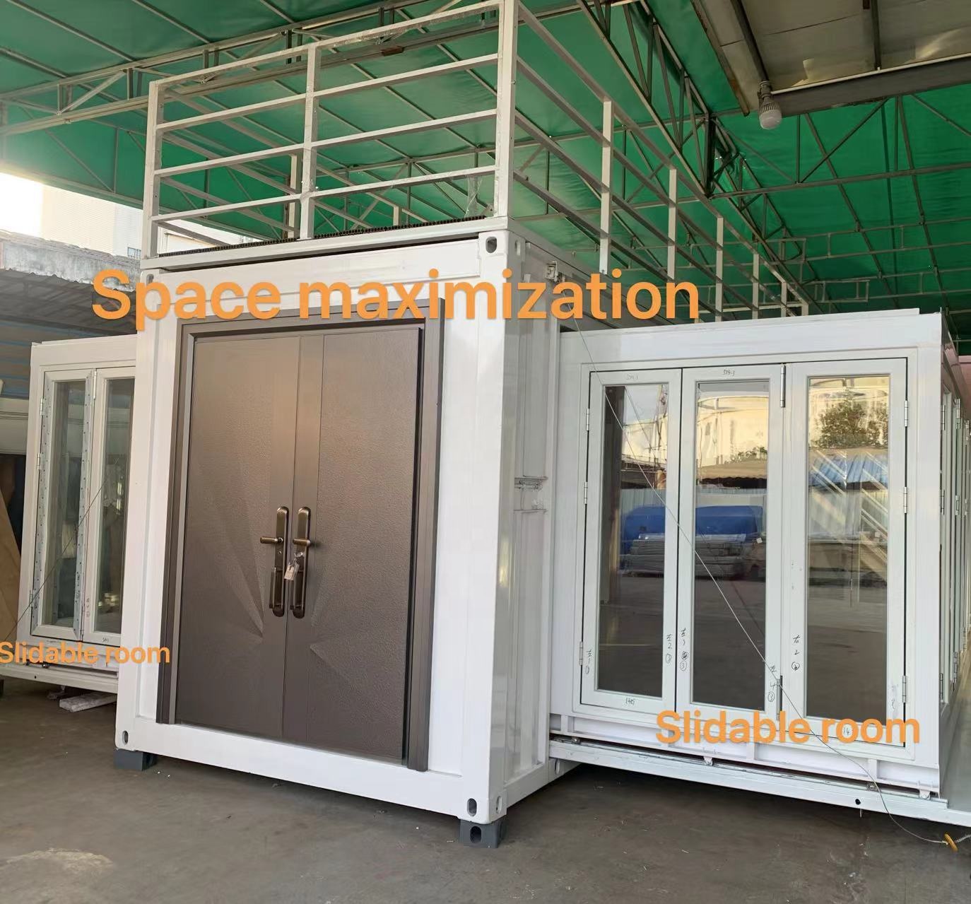 Landmae Homes 20-Foot Prefab Shipping Container House Expandable Steel Modular Cabin Slide-Out Feature Shop Commercial Use Malls