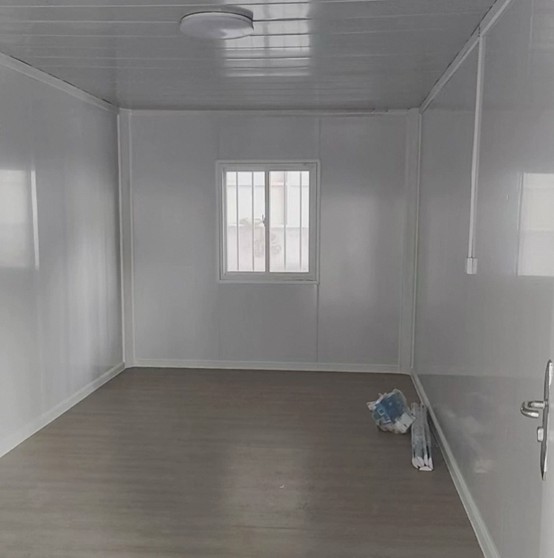 Prefabricated Sandwich Panel Modular Houses Breathable Waterproofing Detachable Flat Pack Containers Modern for Hotel Hospital