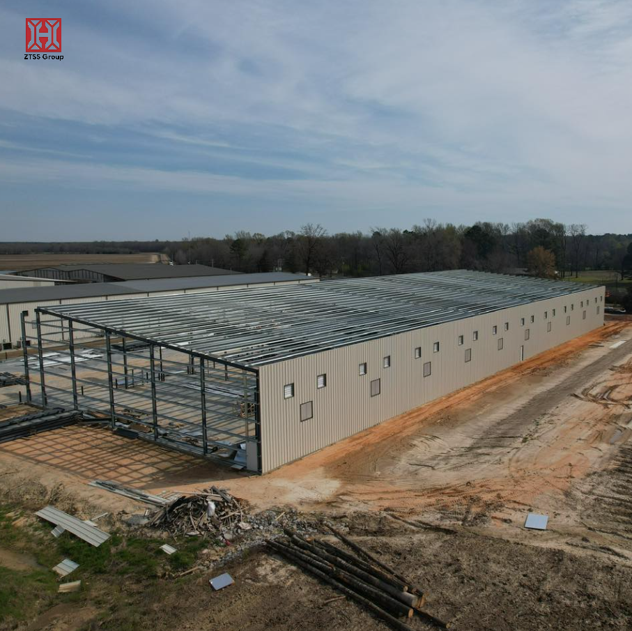 Light Weight Prefabricated Steel Structure Office Hotel Warehouse Workshop Building Pre-Engineered Structural Steel Building