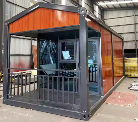 Contemporary A-frame 20ft 40ft Steel Container Villa Hotel Sandwich Panel Material Container House