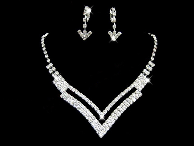 Luxury Fashion Pendant Bridal Pearl Chained Necklace Jewelry Sets Huge Diamonds