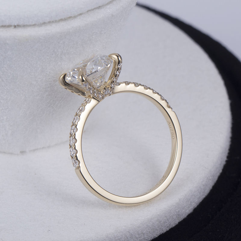 Beautifully Designed Gemstone 18K Solid Gold Lab Grown Diamond Fine Jewelry Ring