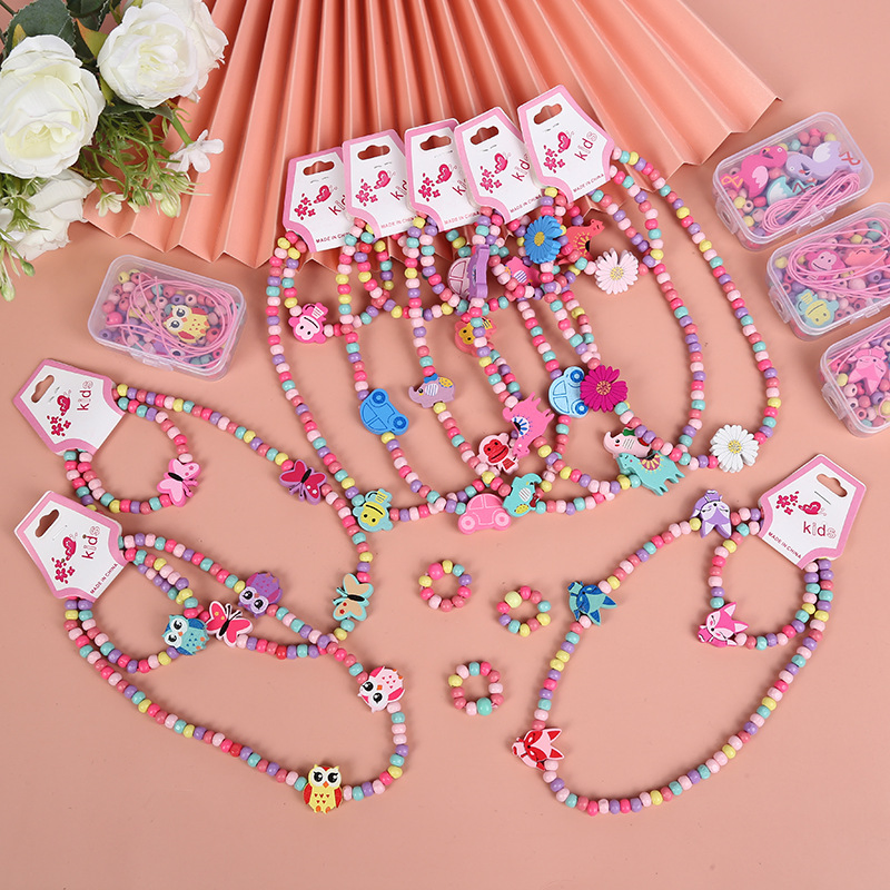 Kids DIY Bead Jewelry Making Kit Beads for Girls Art and Craft Bracelets Necklace