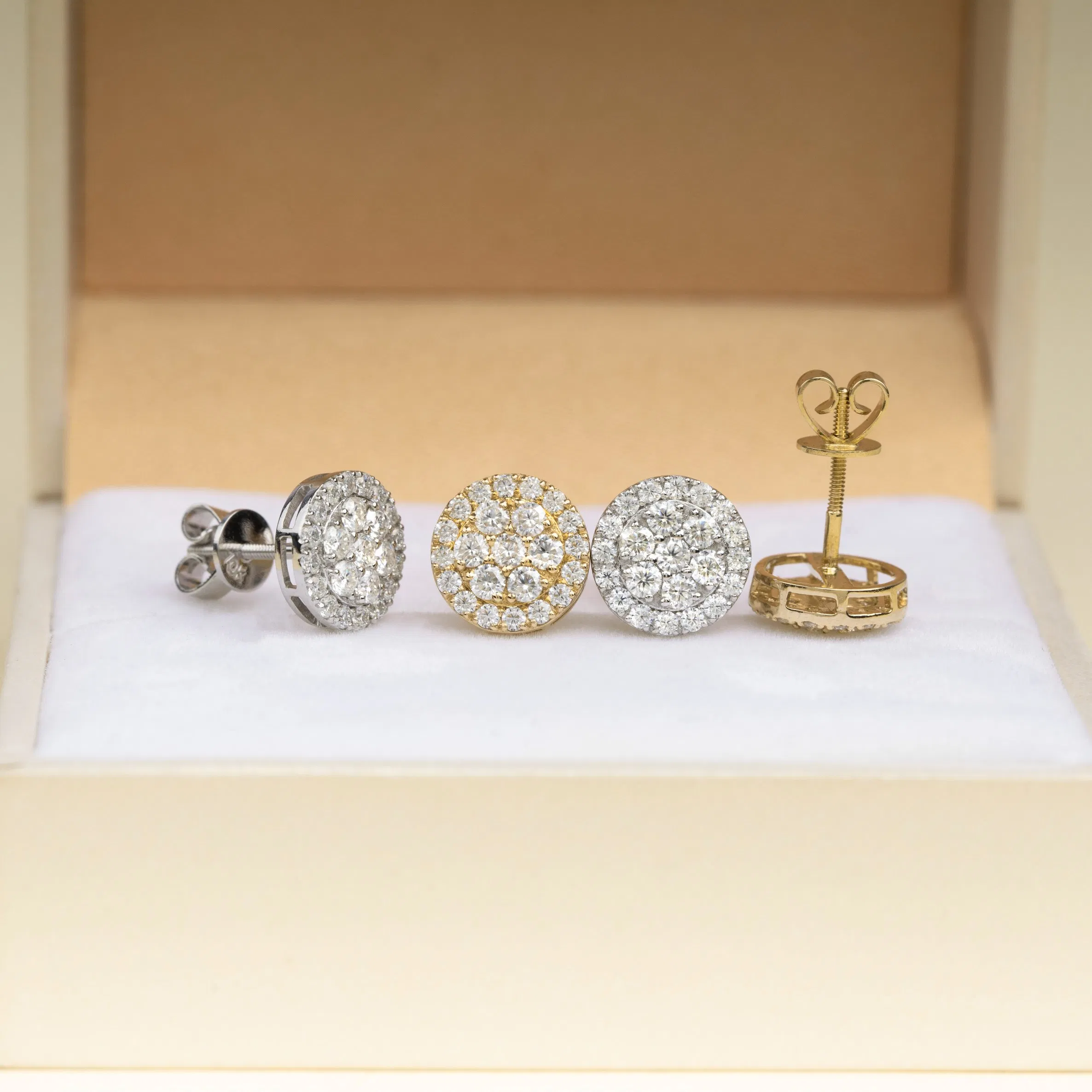 Fine Jewelry 14K/18K Solid Gold Men Women Earring Real Gold Diamond Stud Earrings