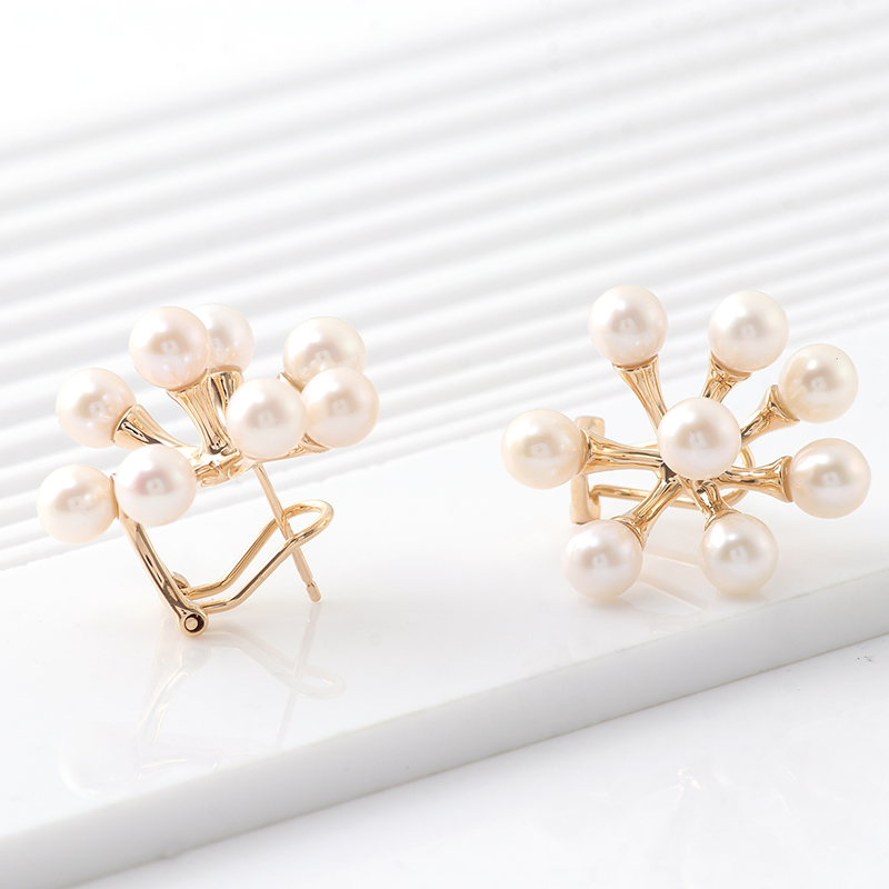 Luxury Pearl Stud Earrings Cluster Pearl Earrings 18K Yellow Gold Pearl Bridal Earrings Fine Quality Wedding Jewelry