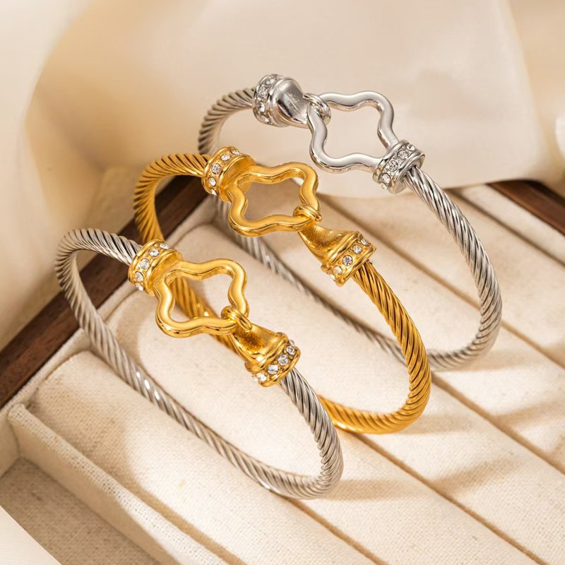Clover Gold Cable Bangle Hook Closure Cuff Bracelet Fashion Simple Ladies Diamonds Jewelry