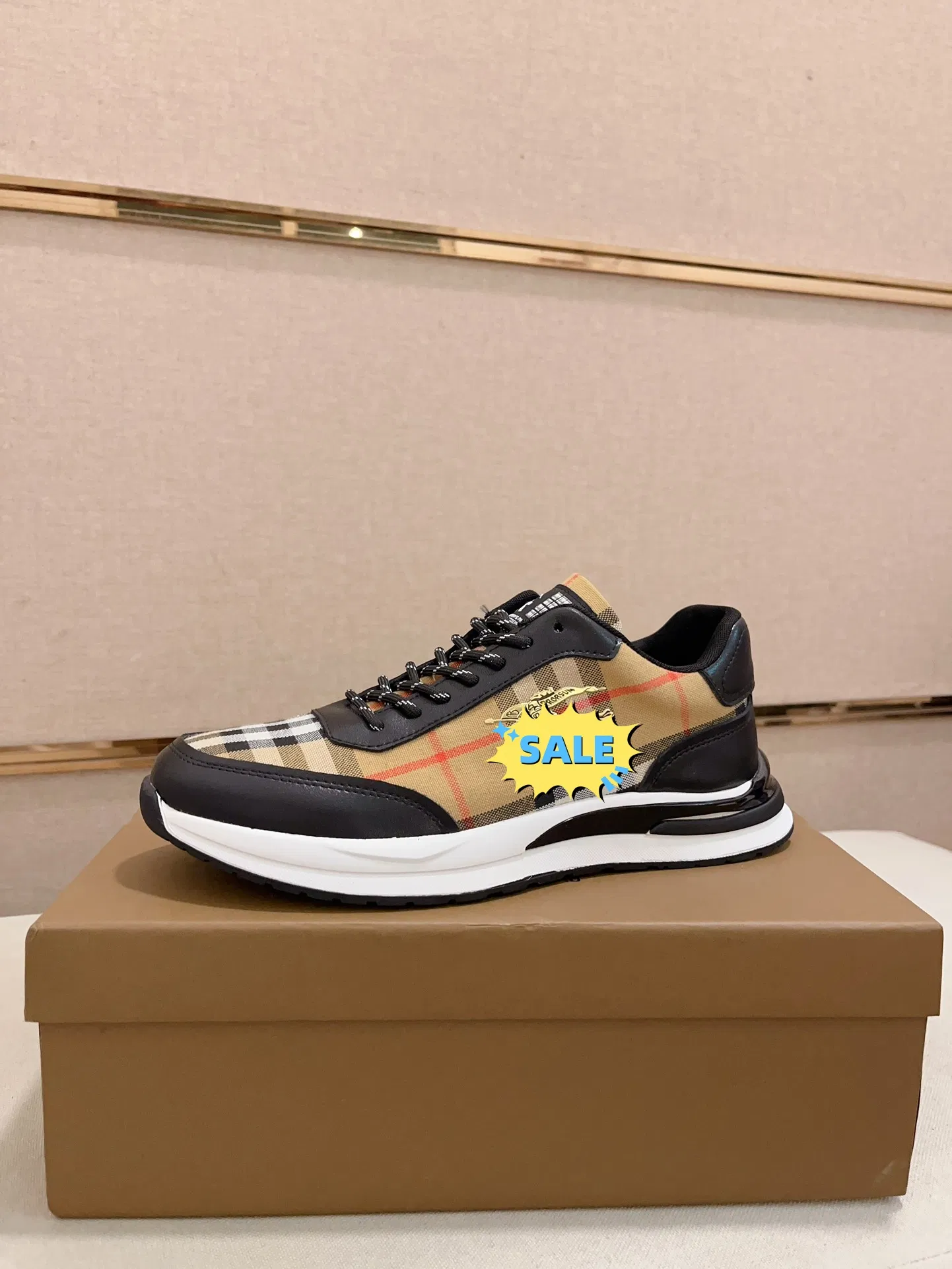 Exclusive Mens Trainer Luxury Shoes 1: 1 Replica Collection