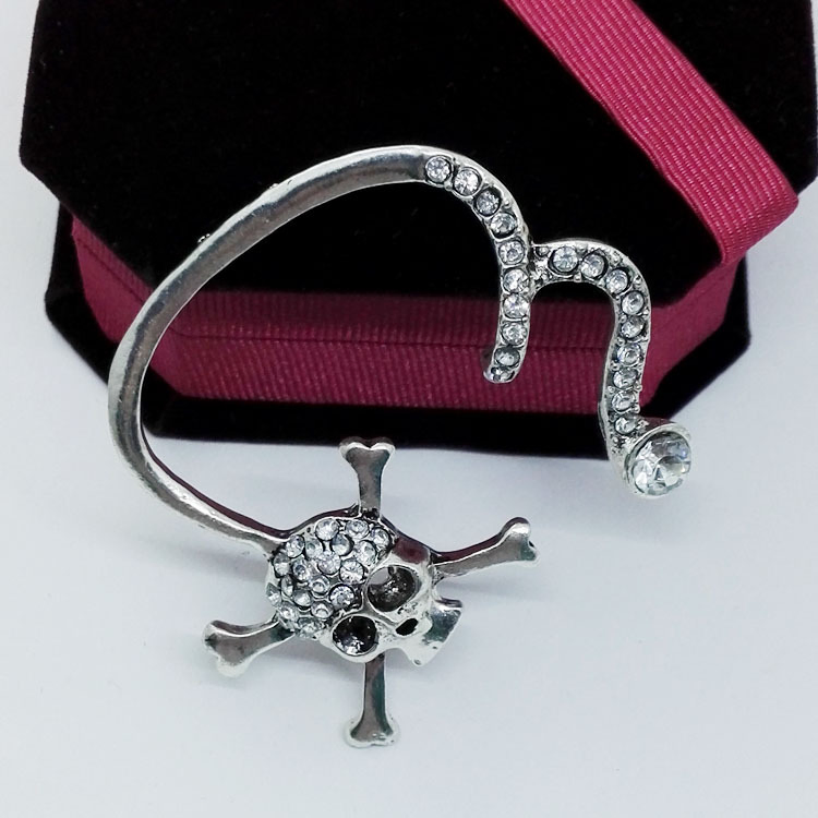Skull Earring Cuff