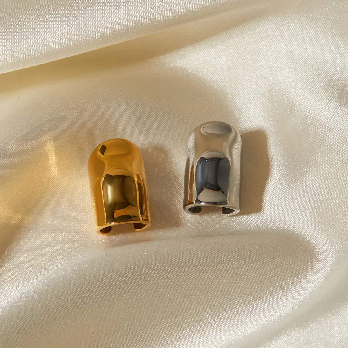 Elegant 18K Gold Plated Stainless Steel Ear Cuff for Women