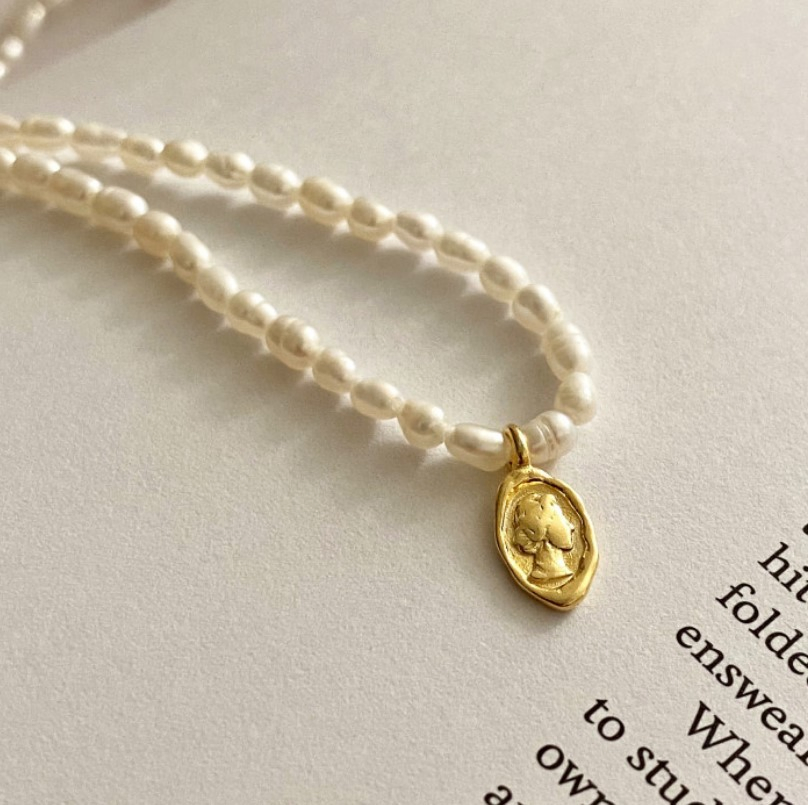 925 Sterling Silver Art Alien Bead Empress Pendant Necklace